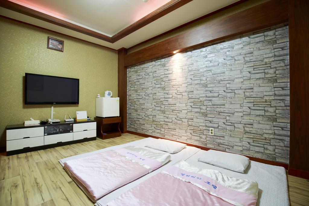 Galleria Hotel Andong Luaran gambar