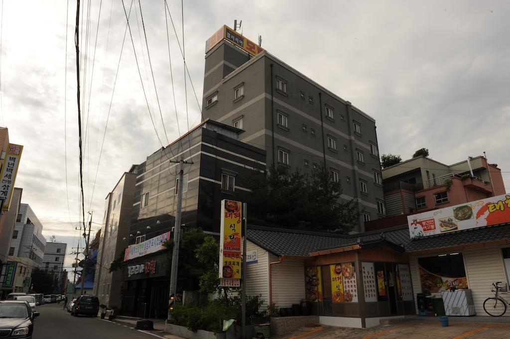 Galleria Hotel Andong Luaran gambar