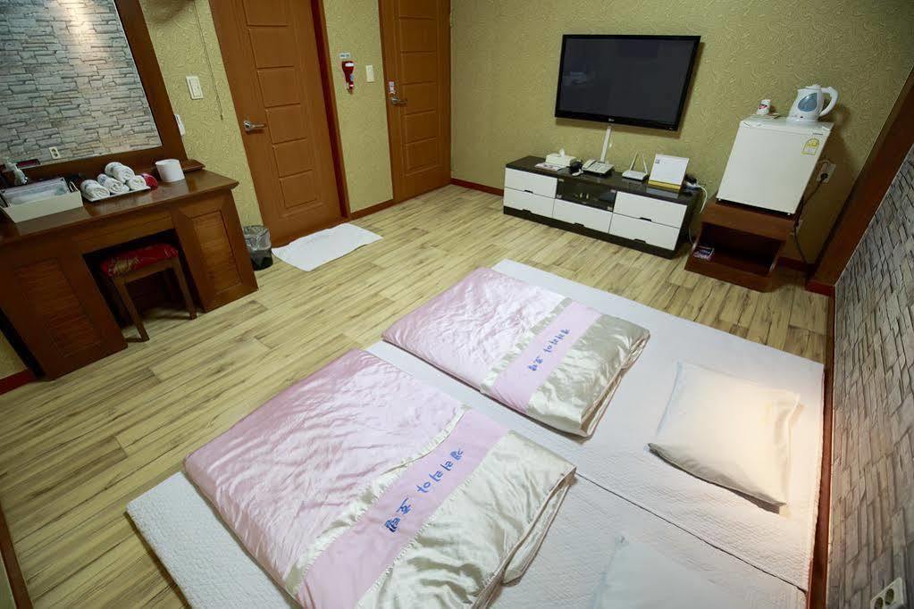 Galleria Hotel Andong Luaran gambar